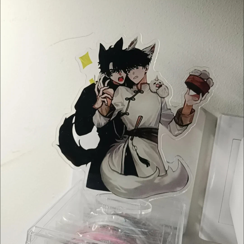 Figura acrílica de aproximadam - Desk Accessories reseña y precio